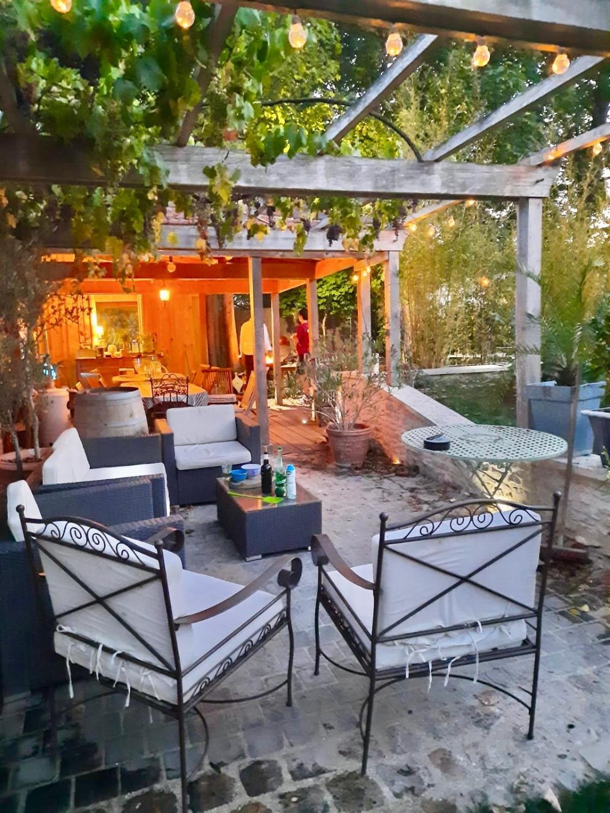 לינה וארוחת בוקר סנליס Pierres Et Jardins מראה חיצוני תמונה